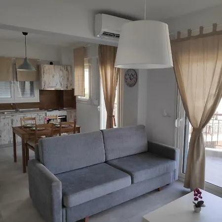 Apartament Melistalia 1 *